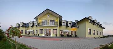 Фотографии Мини-отель Hotel Złotogórski г. Kościelec (Польша) №1 Фото Мини-отель Hotel Złotogórski г. Kościelec 1
