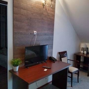 Фото номера Двухместный номер Делюкс с 1 кроватью Мини-отель Hotel Złotogórski г. Kościelec 7